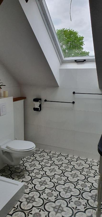 Millanova Apartment Milanowek ภายนอก รูปภาพ