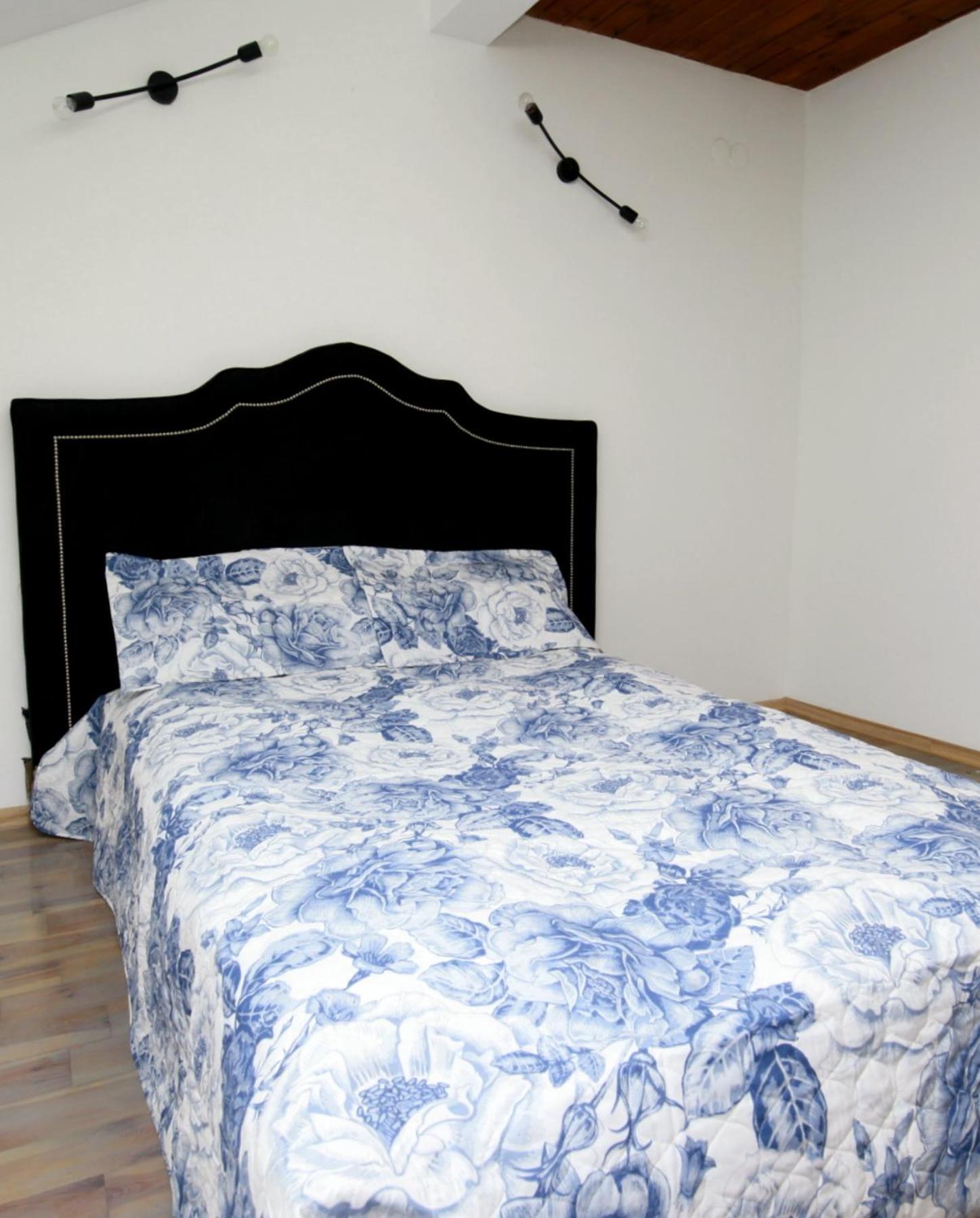 Millanova Apartment Milanowek ภายนอก รูปภาพ